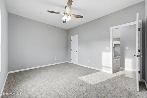 2612 Fountaintown Road Chinquapin NC 28521