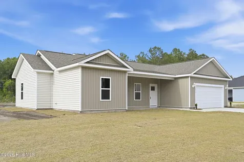 2612 Fountaintown Road Chinquapin NC 28521