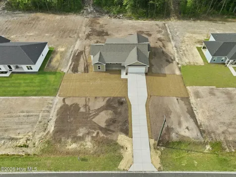 2612 Fountaintown Road Chinquapin NC 28521