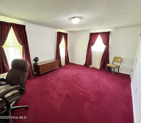 400 W Barnhill Street Everetts NC 27825