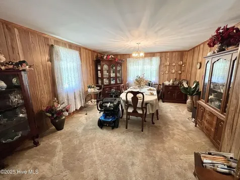 400 W Barnhill Street Everetts NC 27825