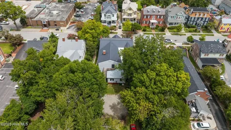 215 Pollock Street New Bern NC 28560