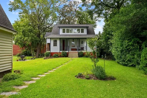 215 Pollock Street New Bern NC 28560