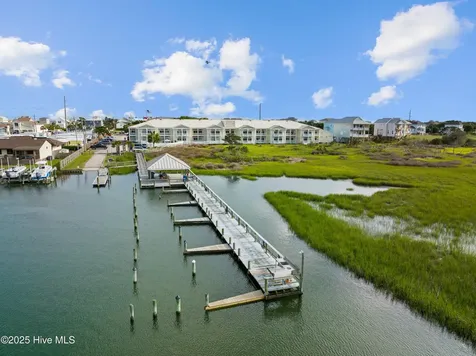 602 W Fort Macon Road Atlantic Beach NC 28512