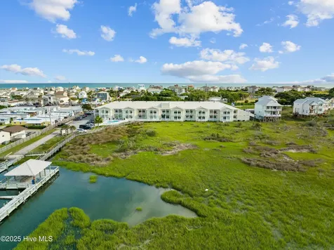 602 W Fort Macon Road Atlantic Beach NC 28512