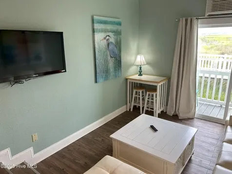 602 W Fort Macon Road Atlantic Beach NC 28512