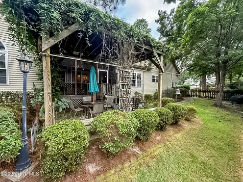 2 Troy Court Pinehurst NC 28374