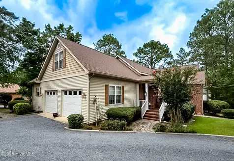 2 Troy Court Pinehurst NC 28374