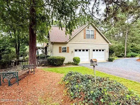 2 Troy Court Pinehurst NC 28374