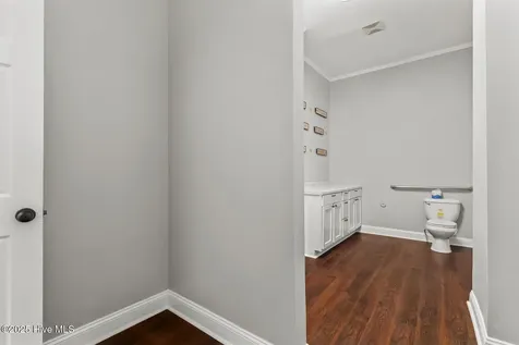 1923 Lejeune Boulevard Jacksonville NC 28546