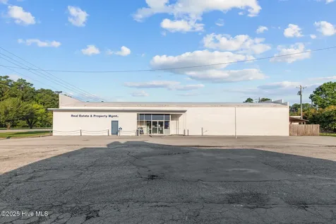 1923 Lejeune Boulevard Jacksonville NC 28546