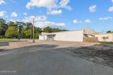 1923 Lejeune Boulevard Jacksonville NC 28546