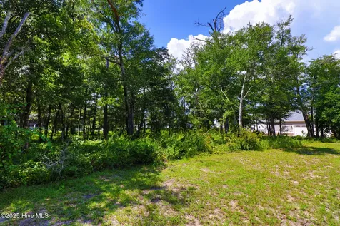 209 Coventry Road Morehead City NC 28557
