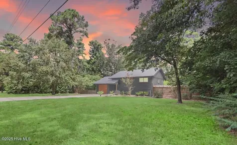 627 Jennings Drive Wilmington NC 28403