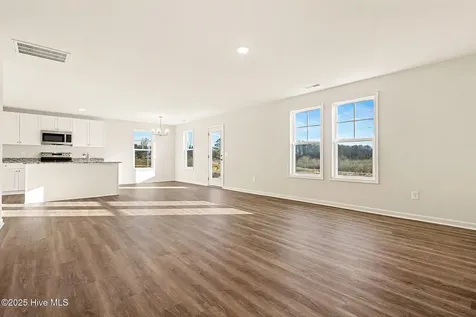 45 E Emily Gardens Drive Selma NC 27576