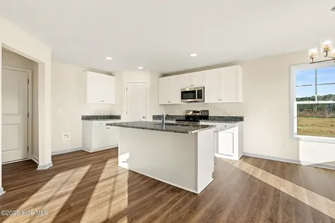 45 E Emily Gardens Drive Selma NC 27576