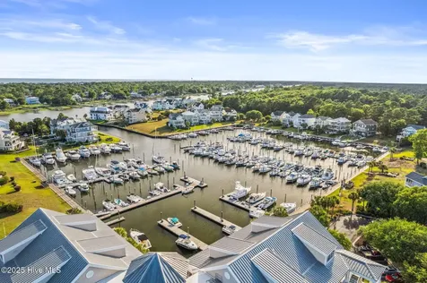 4354 Marsh Elder Court Southport NC 28461