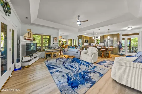 452 Indian Bluff Drive Arapahoe NC 28510