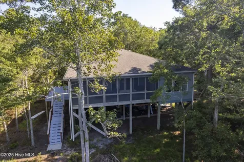452 Indian Bluff Drive Arapahoe NC 28510