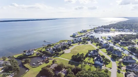 5217 Driftwood Lane Morehead City NC 28557