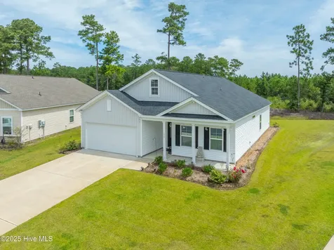 220 Averyville Drive Conway SC 29526