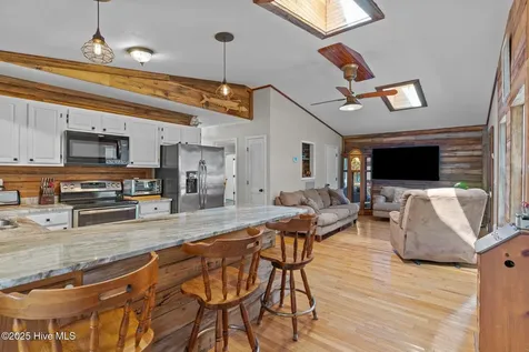 211 NE 55th Street Oak Island NC 28465