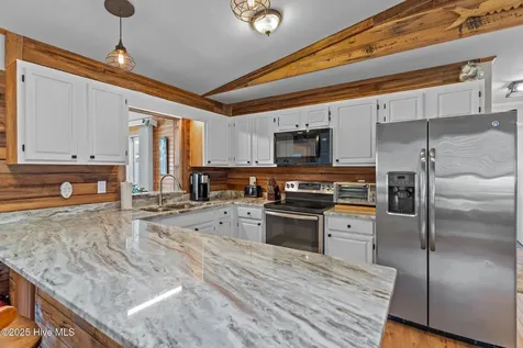 211 NE 55th Street Oak Island NC 28465