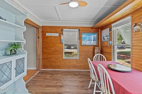 211 NE 55th Street Oak Island NC 28465