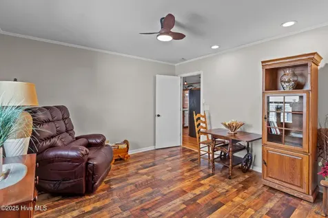 211 NE 55th Street Oak Island NC 28465