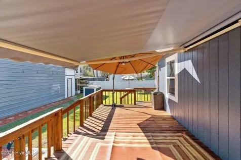 211 NE 55th Street Oak Island NC 28465