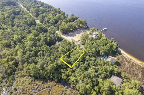 436 Indian Bluff Drive Minnesott Beach NC 28510