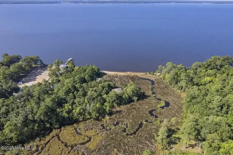 436 Indian Bluff Drive Minnesott Beach NC 28510