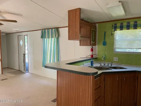 108 Conch Court Gloucester NC 28528