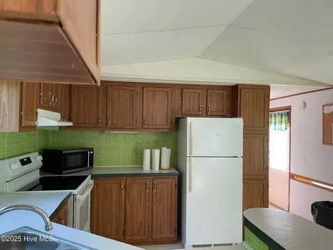 108 Conch Court Gloucester NC 28528