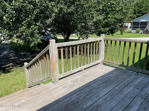 108 Conch Court Gloucester NC 28528