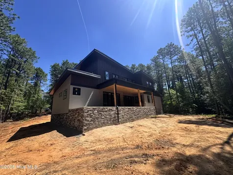239 Hill Road Southern Pines NC 28387