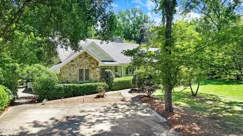 1601 Cambridge Drive Kinston NC 28504