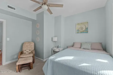 1406 Evans Street Morehead City NC 28557
