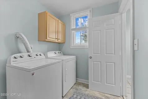 1406 Evans Street Morehead City NC 28557