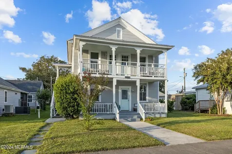 1406 Evans Street Morehead City NC 28557