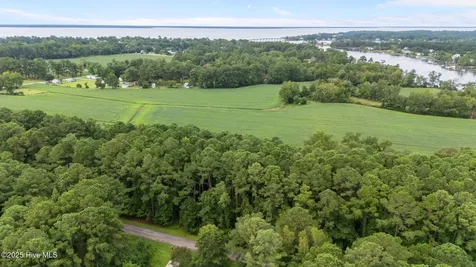 809 Sailhaven Drive Oriental NC 28571