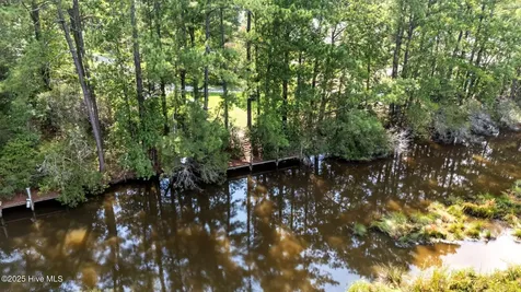 809 Sailhaven Drive Oriental NC 28571