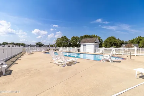337 Schooner Landing Drive Edenton NC 27932