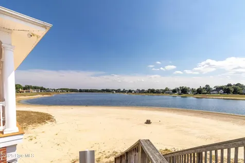 337 Schooner Landing Drive Edenton NC 27932