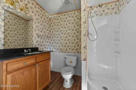 148 Rhodes Drive Columbia NC 27925