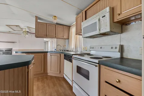 148 Rhodes Drive Columbia NC 27925