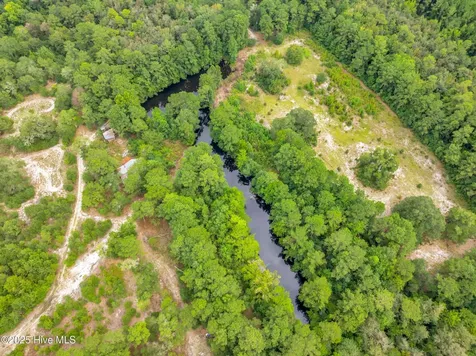 6715 Canetuck Road Currie NC 28435