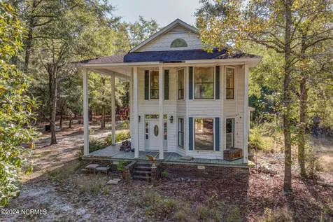 6715 Canetuck Road Currie NC 28435
