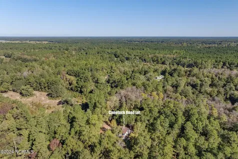 6715 Canetuck Road Currie NC 28435