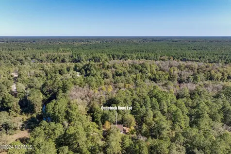 6715 Canetuck Road Currie NC 28435